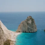 The Zero-Stay Advantage Why the Greece Golden Visa Suits Global Frequent Flyers