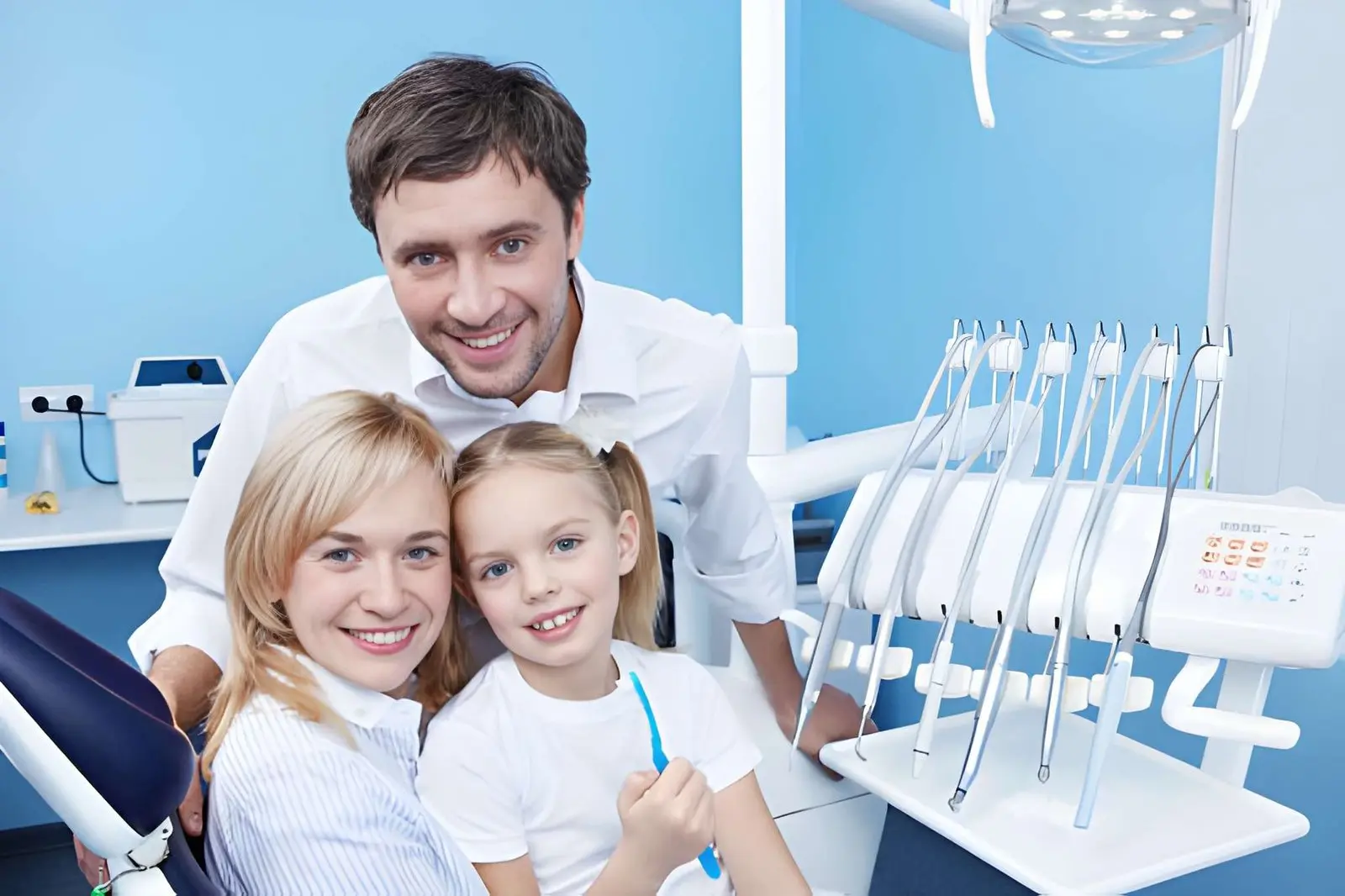Why Family Dentistry And Cosmetic Dentistry Are The Perfect Combination